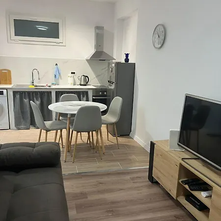 Apartament Old Town Center 1 *